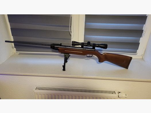 Wiązów HW 35 karabin pneumatyczny 16 dżuli z zamykanym futerałem
