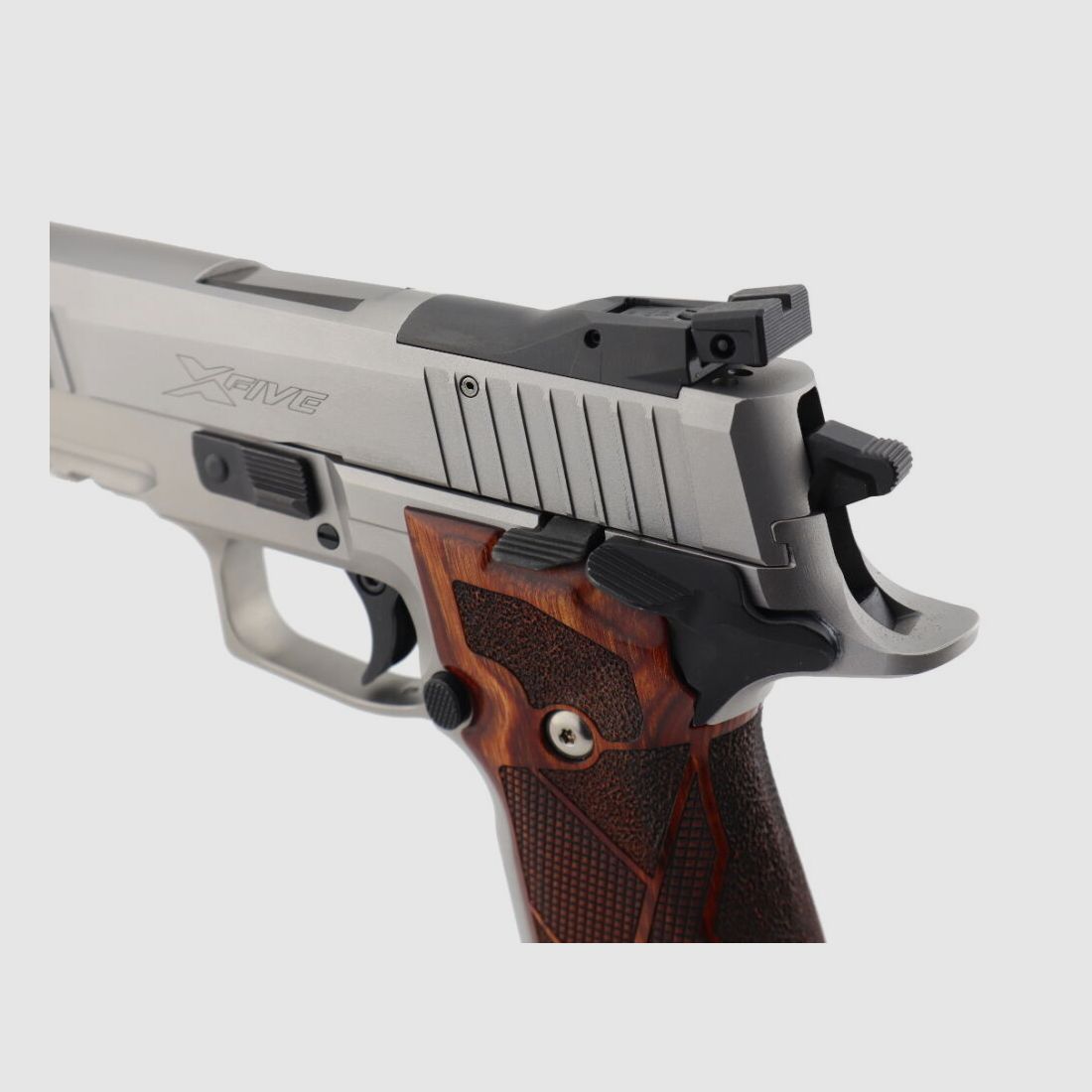Sig Sauer P226 X-Five Classic