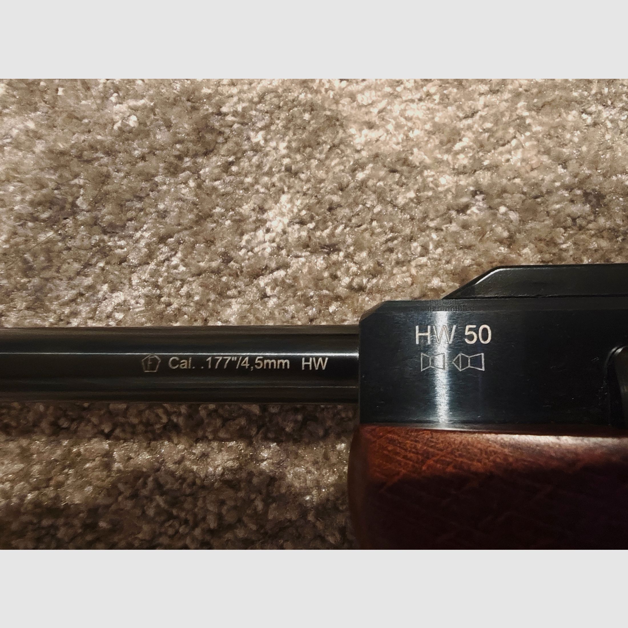 Weihrauch HW50S mit Hawke Vantage 4-12x40 Zielfernrohr und Weihrauch Schalldämpfer 