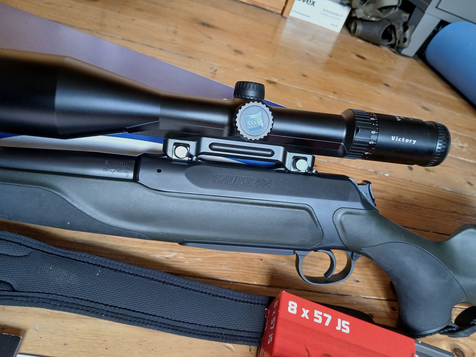 Sauer 404 Classic XT steel system, semi-barrel….