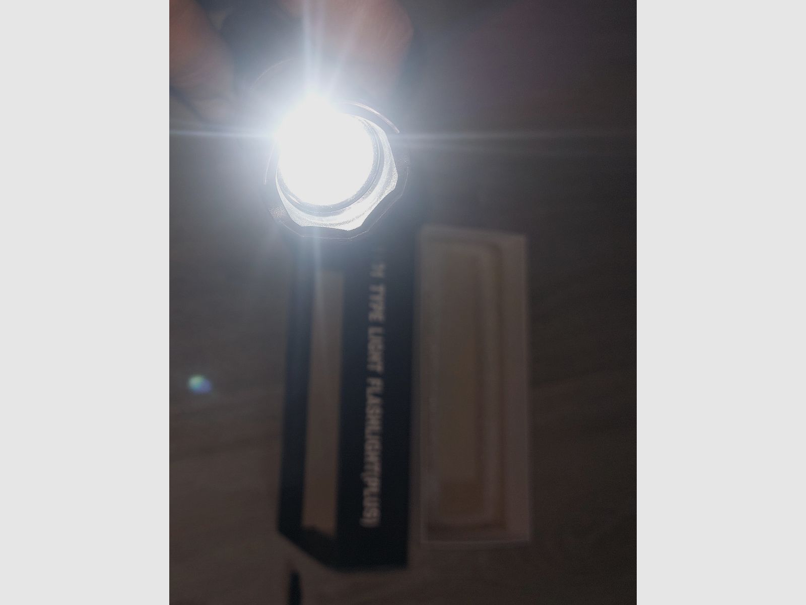 elektroschocker taschenlampen