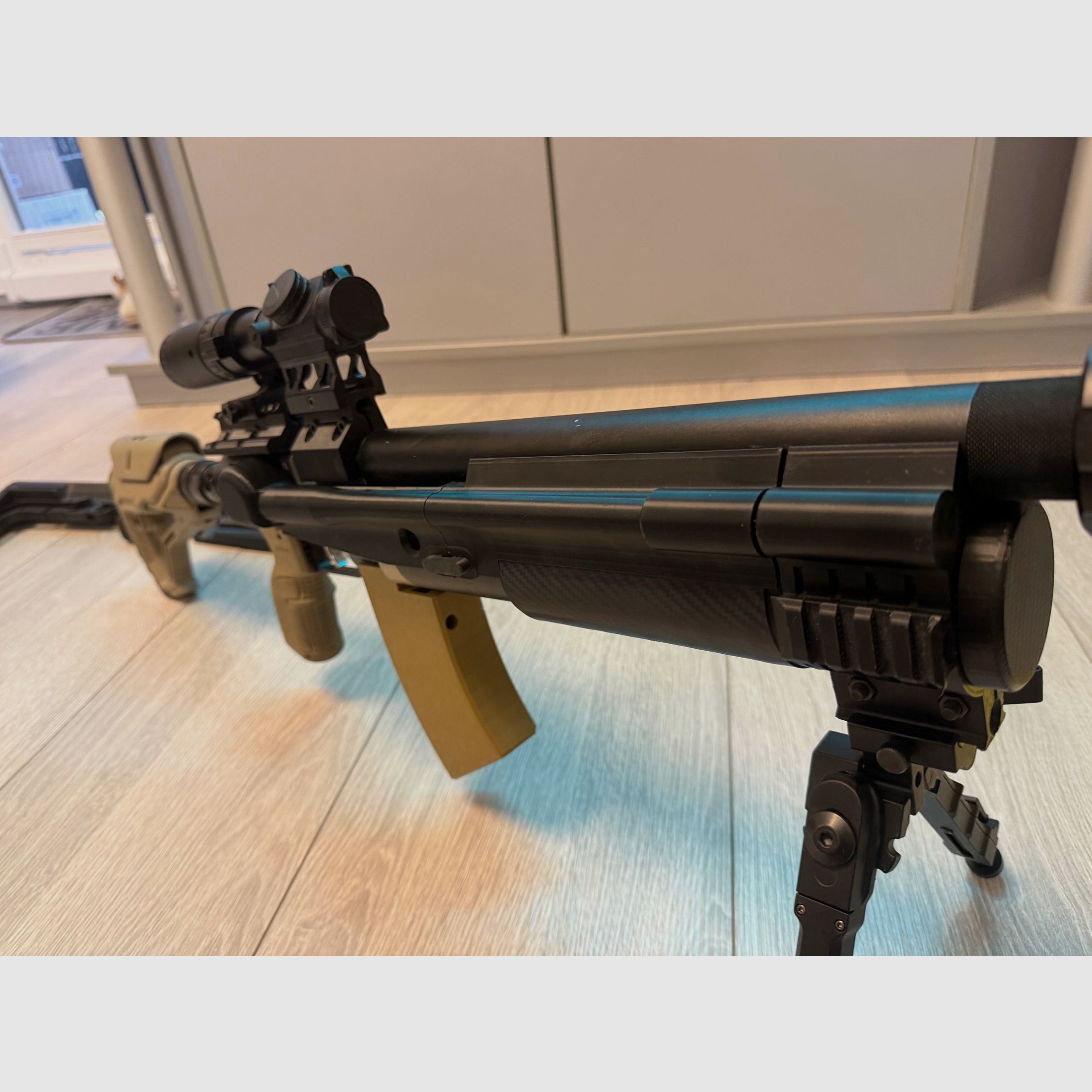 AEA HP-Max MK 1 Kal. .35 9mm F-Luftgewehr Pump-Action, RED-DOT i składany powiększacz 1-5x (Magnifier), Taktyczny, FAB-Stock, Donny FL, dwójnóg tactical