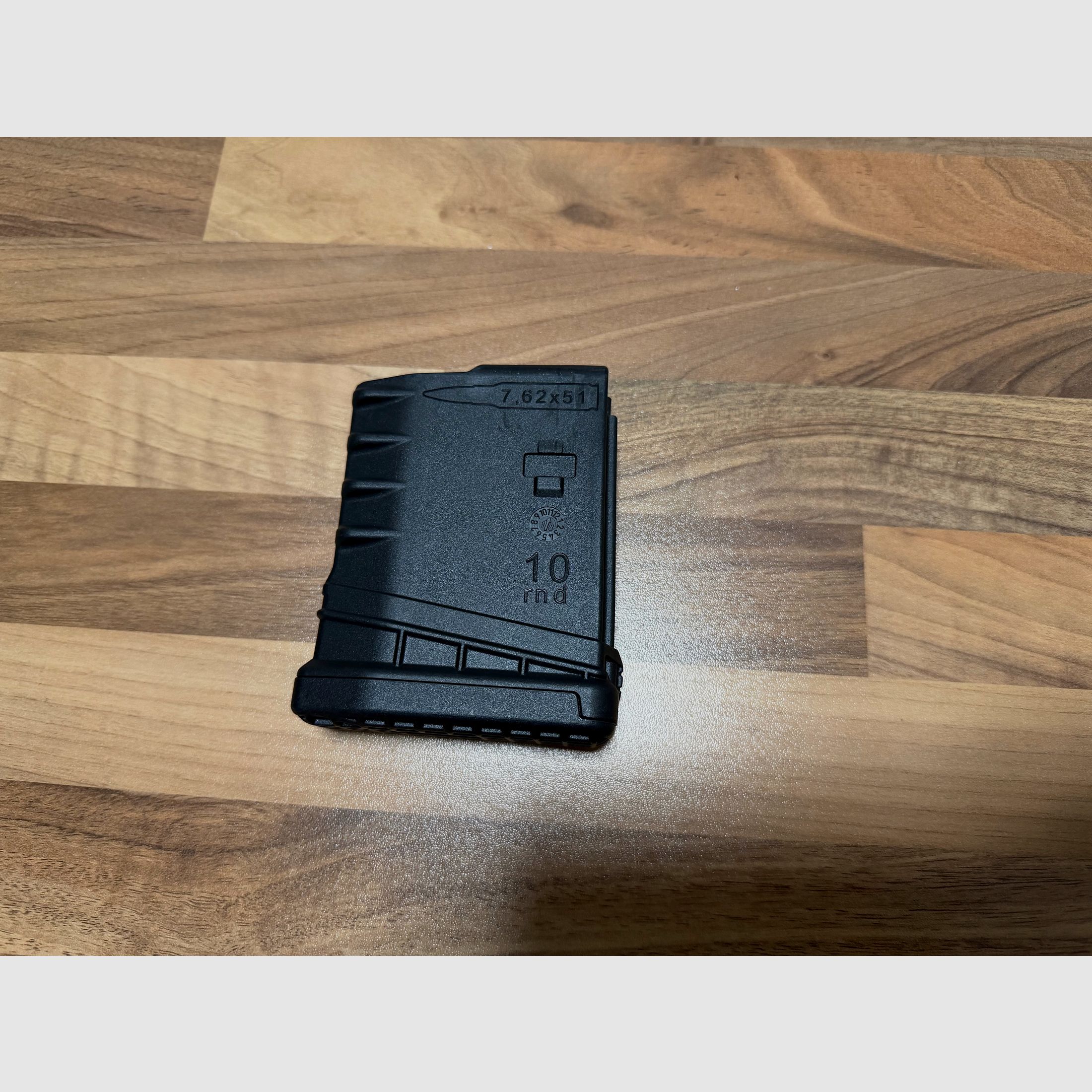 10 disparos del cargador AR-10