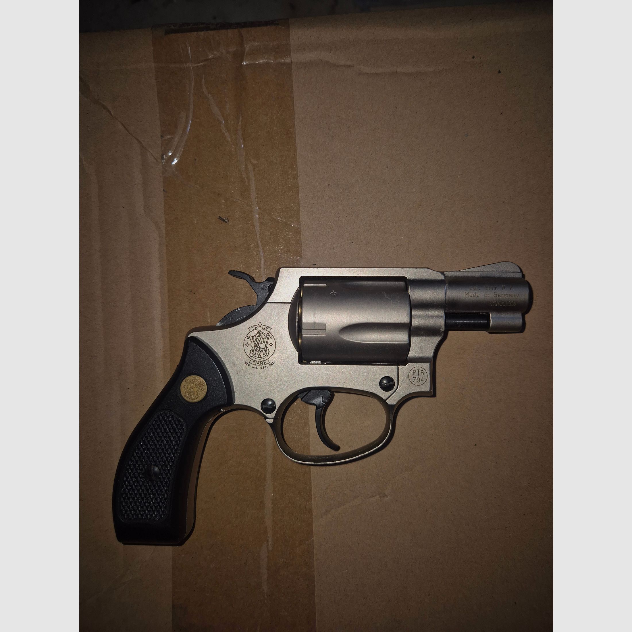 Revolver 9mm Schreckschuss 
