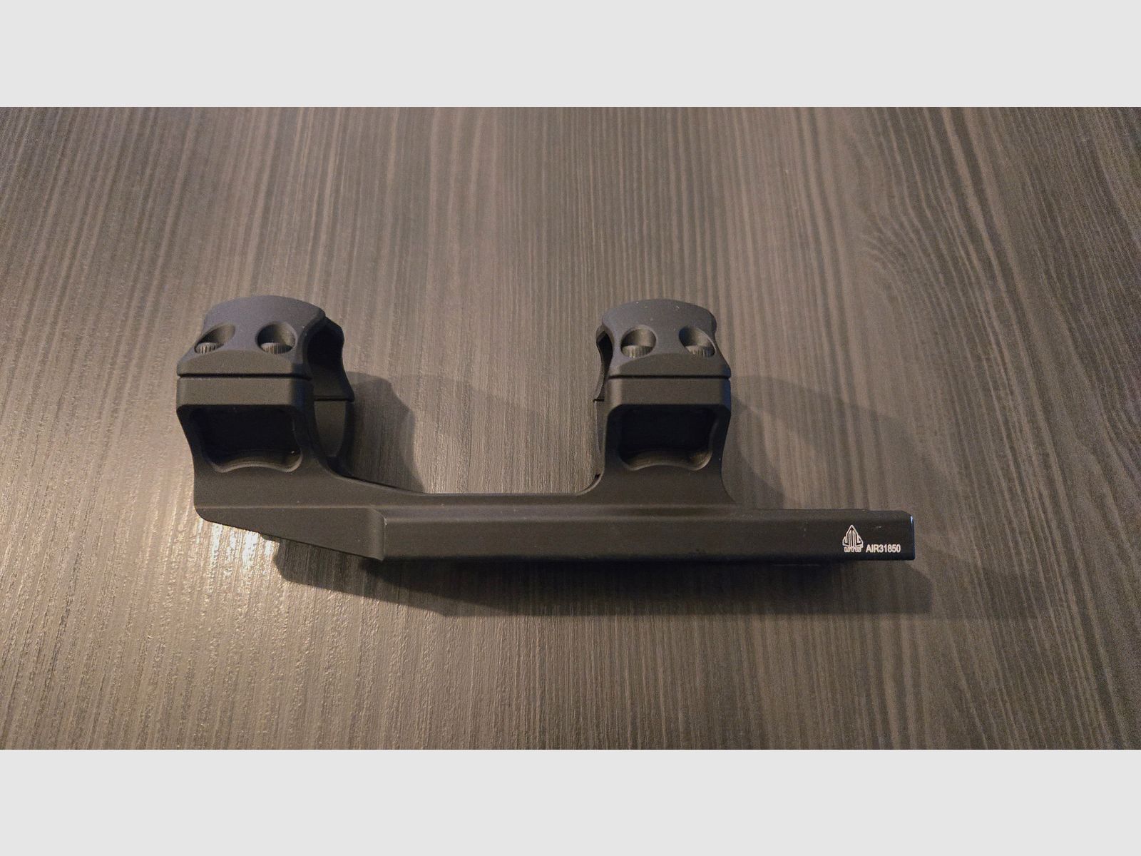 UTG  Montaje Cantilever AIR31850 30 mm