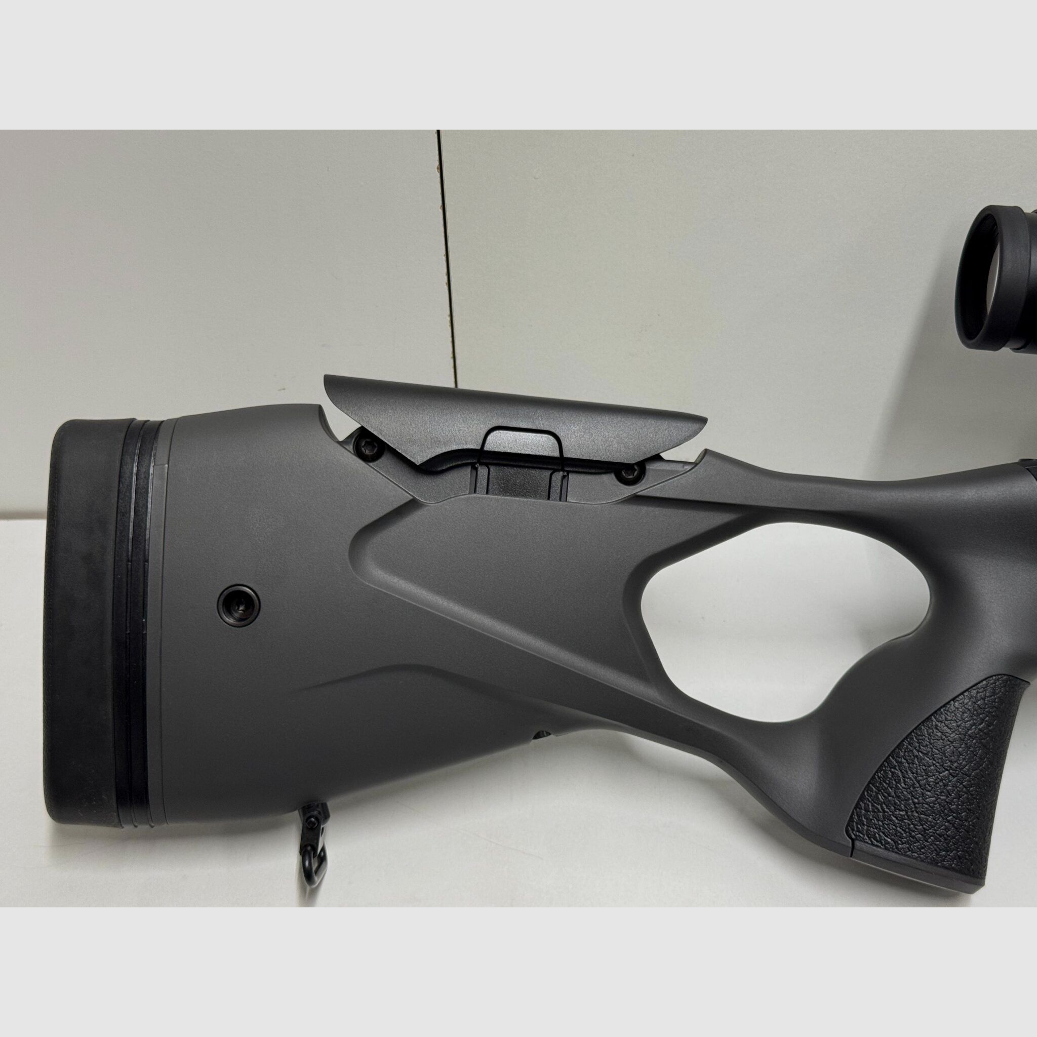 SAKO S20 HUNTER | Compleet aanbod "Black Hunter"