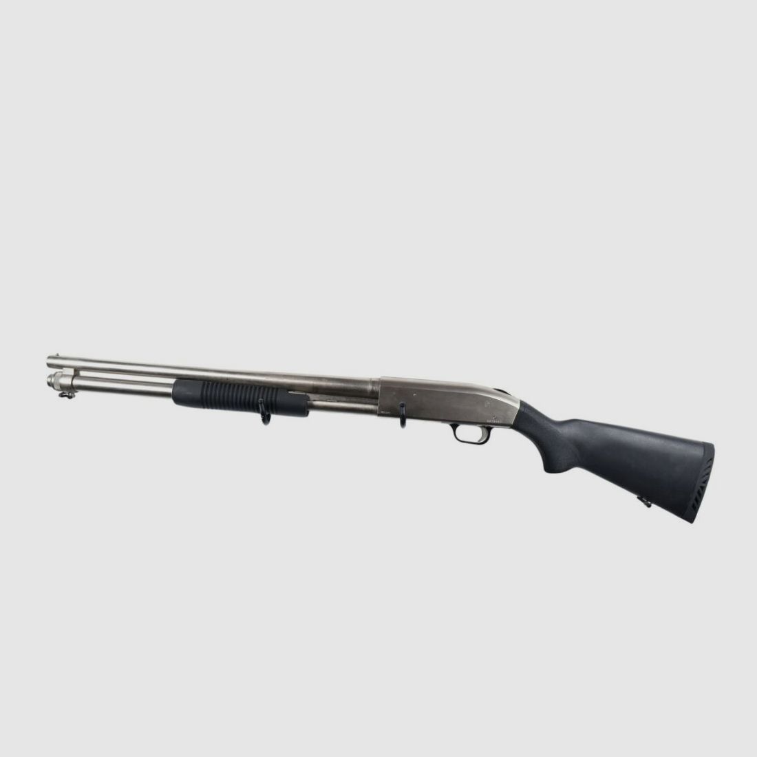Mossberg 590 Mariner