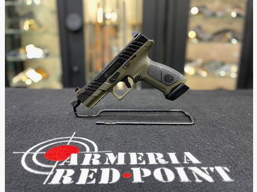 Beretta APX A1 Tactical