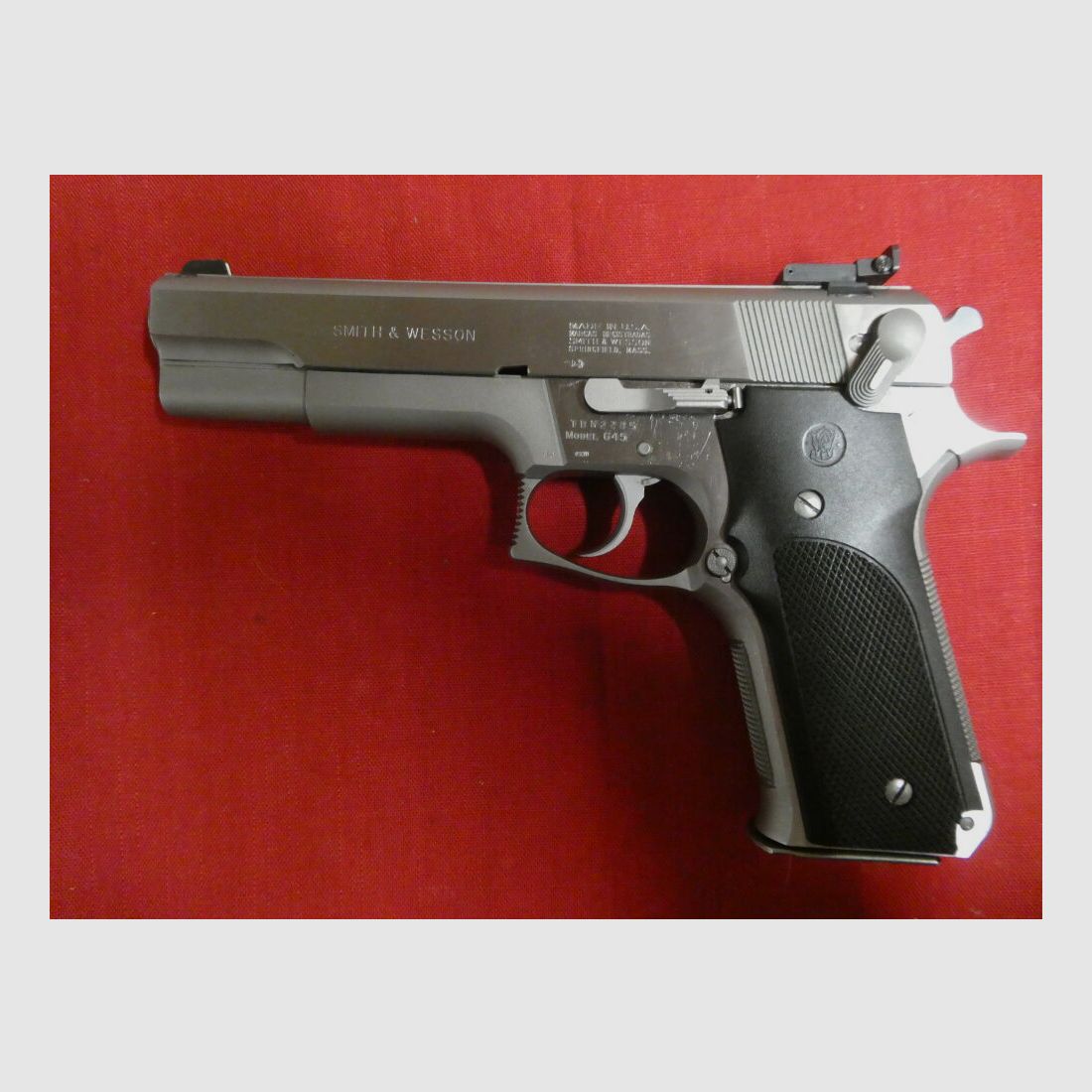 Smith & Wesson 645
