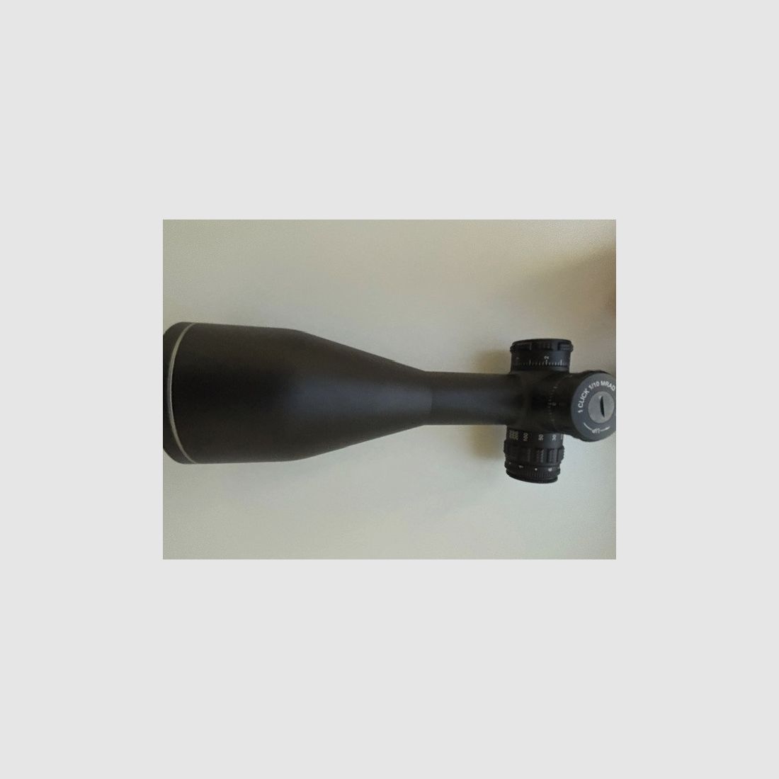 Hawke Sidewinder 30 FFP 6-24x56 (17460) – Half Mil reticle – As new / unfired / unused in original packaging - with Bubble Level