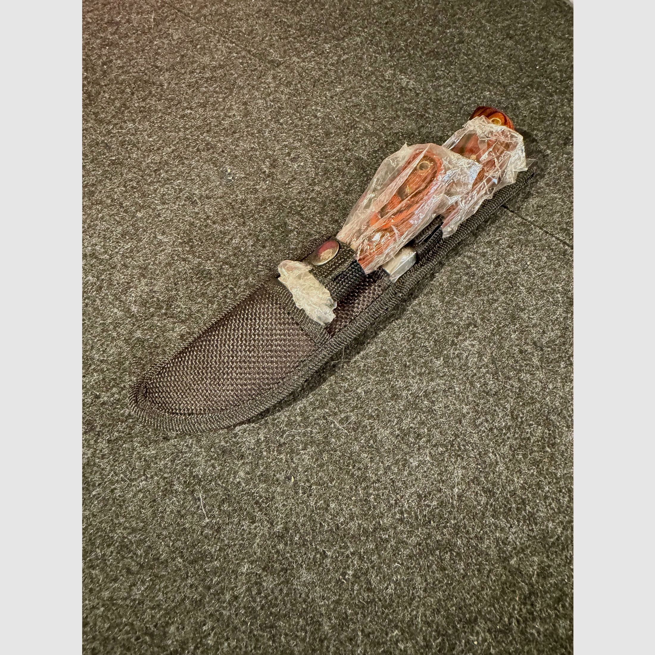 Doppel Gürtelmesser, 2 Messer in Nylonscheide, Askari, unbenutzt, Holzgriff, 72