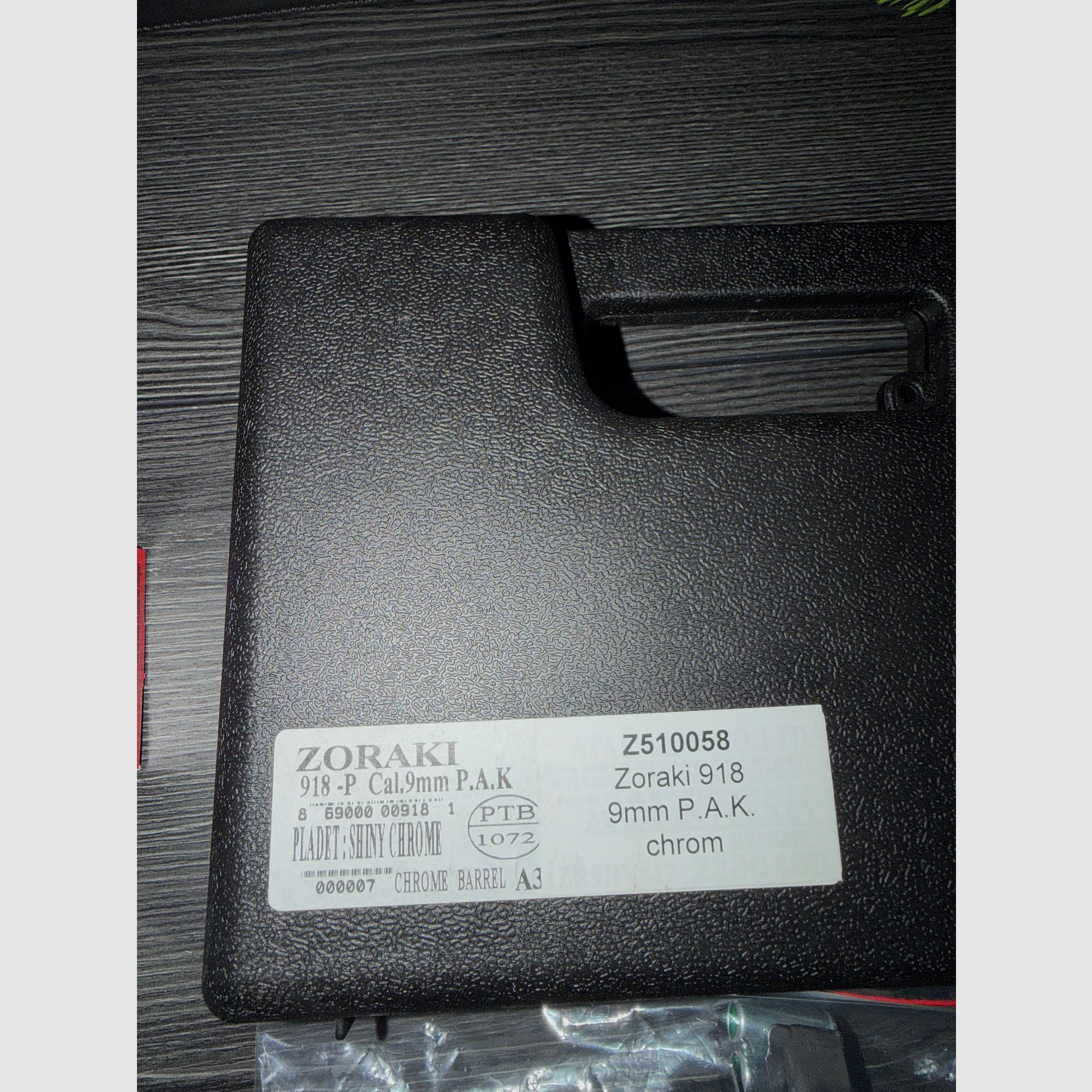 918-P blank firing pistol chrome 9mm incl. accessories