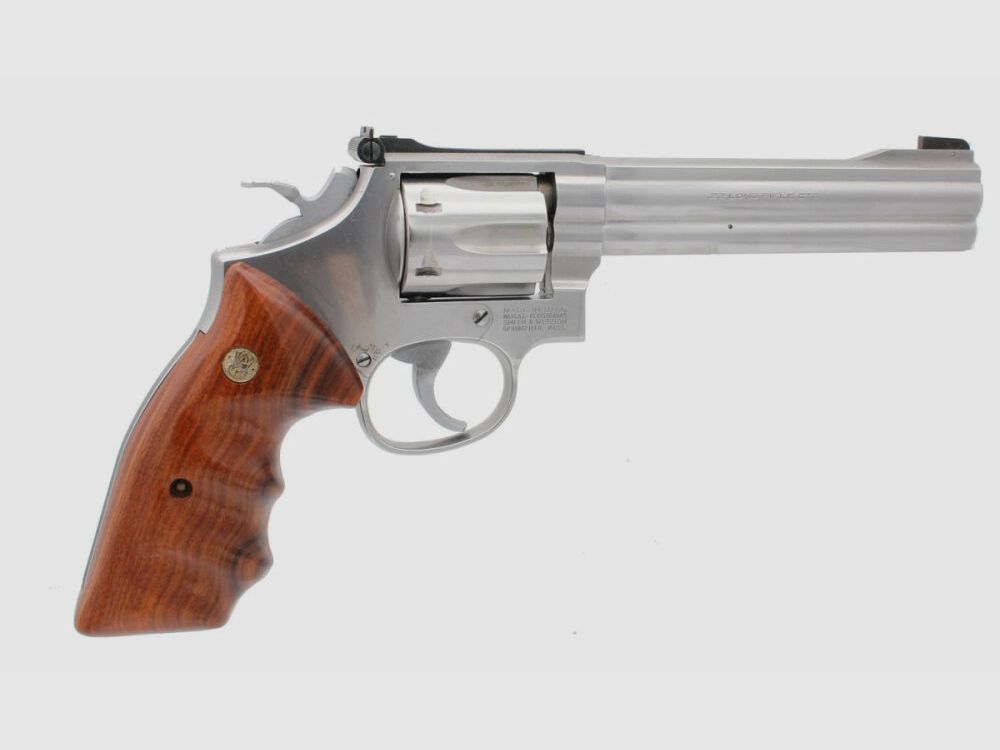 Smith & Wesson Waffen	 Smith & Wesson 617 Revolver Kal 22 L.R.