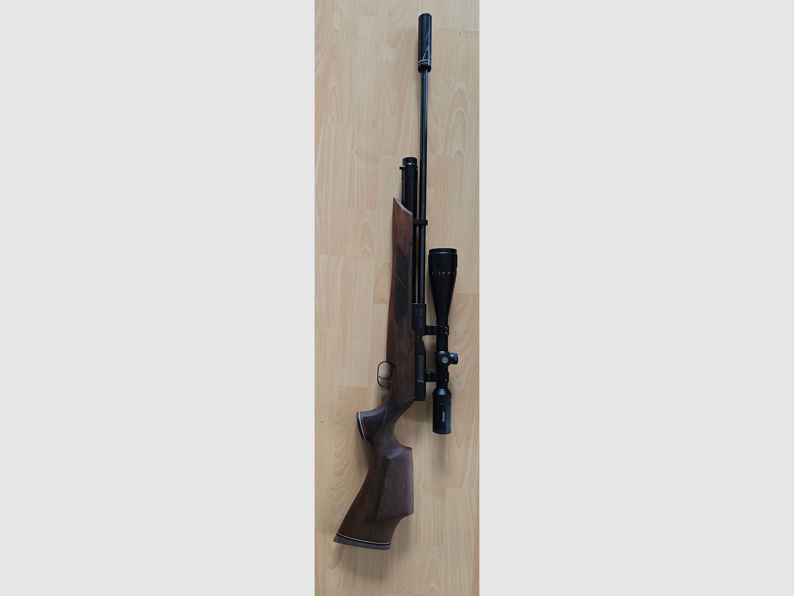 Weihrauch HW 100 mit Zubehör 