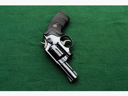 Smith & Wesson Mod. 13-2, drei Zoll LL, Pachmayr Griff