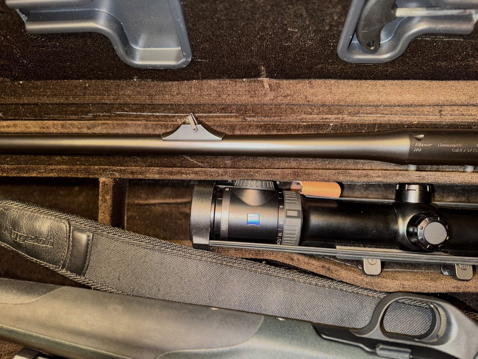 Verkaufe Blaser R8 Professional Success, R8 Kal.  .308Win mit jagdfähigem Zubehör 