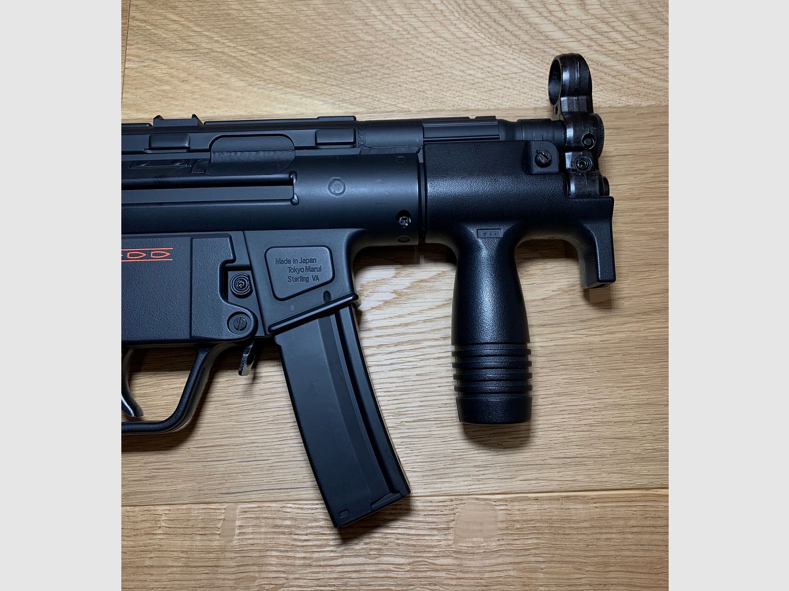 Tokyo Marui Heckler & Koch MP5K A4 Kurz AEG Softairpistole, image 6 sur 10