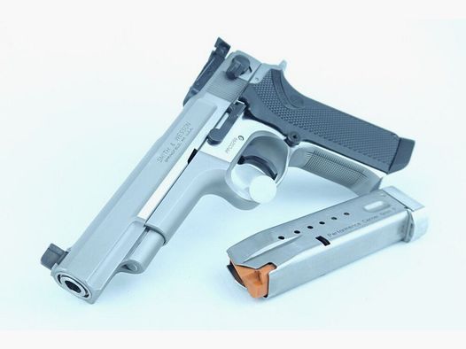 Smith & Wesson Smith & Wesson 5906 Target Champion 9 mm 5"