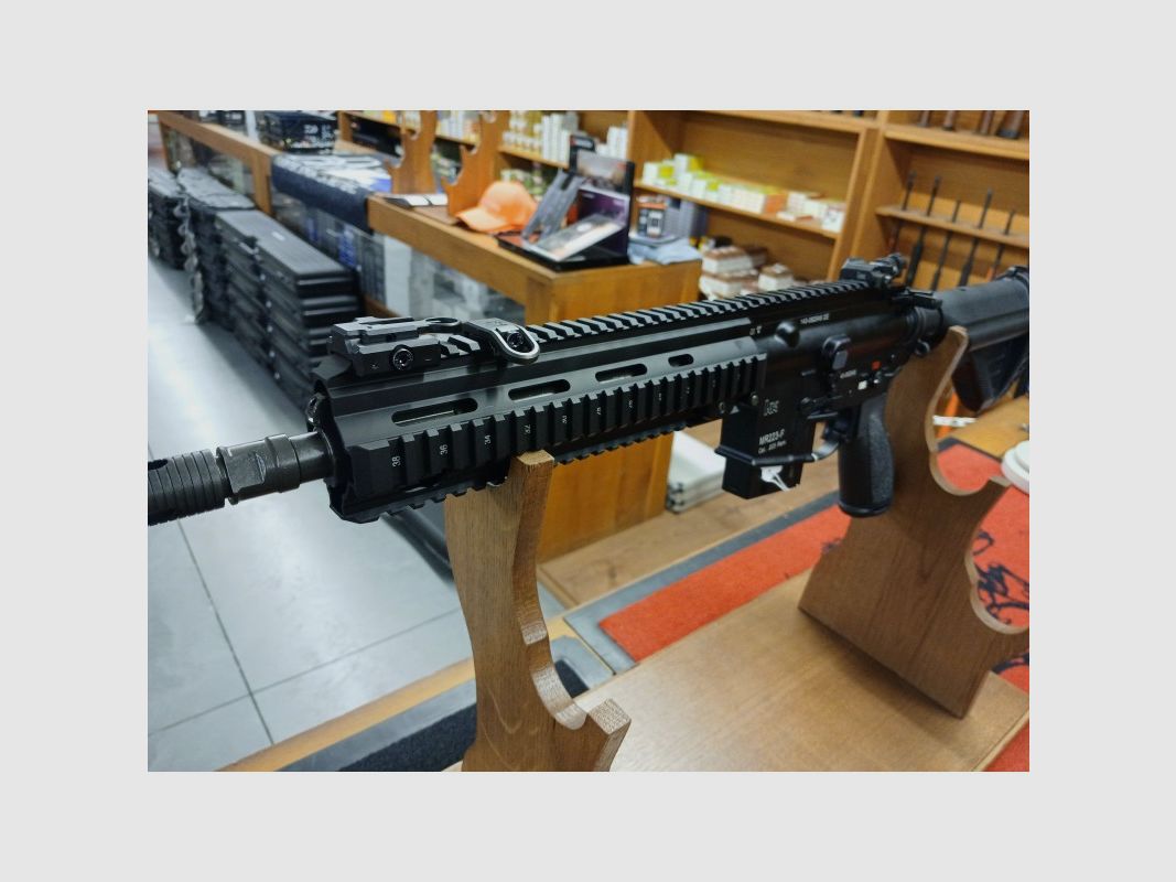 H&K MR223 F-C Schwarz 11'' 223 rem, Bild 5 von 7