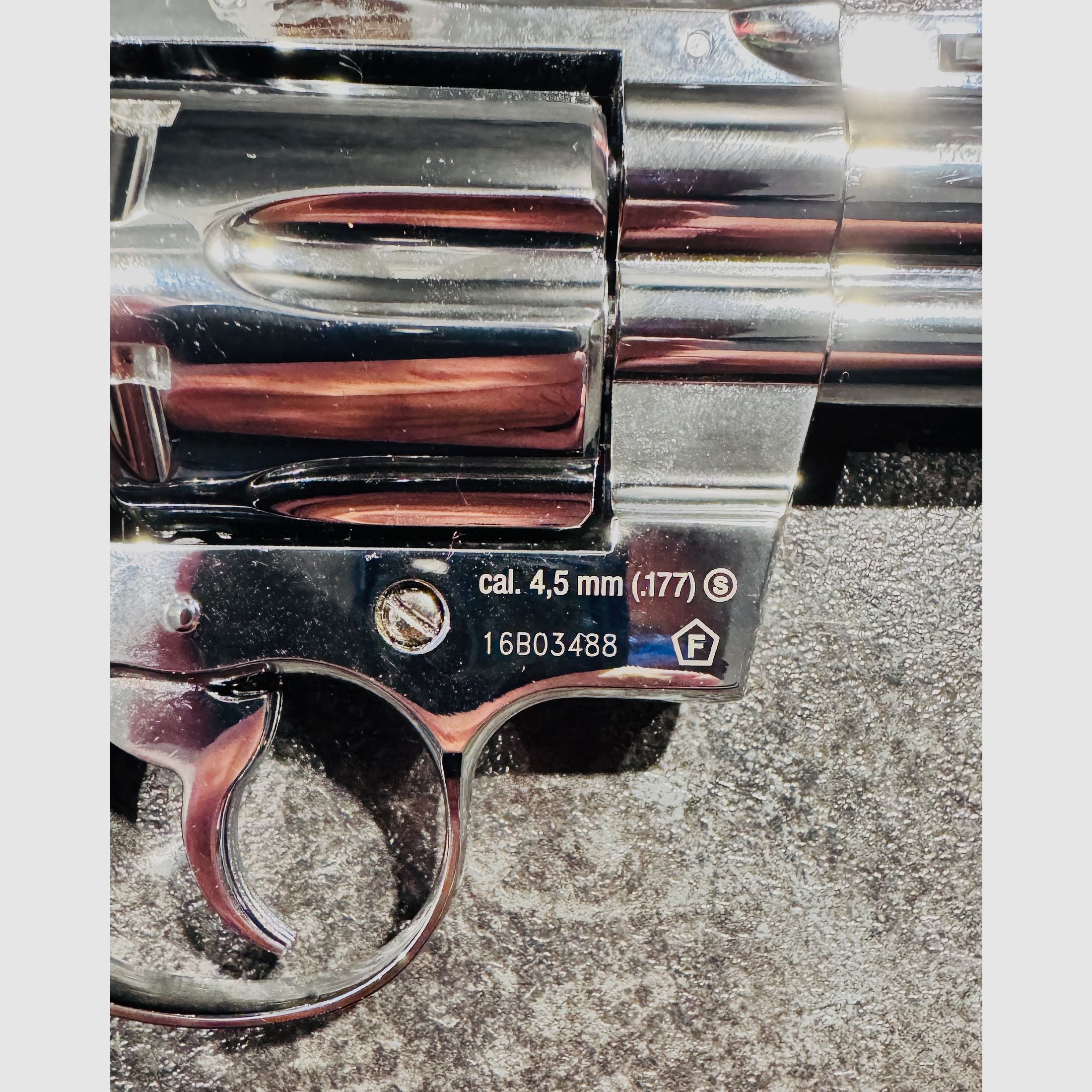 Colt PYTHON 357 Magnum CTG