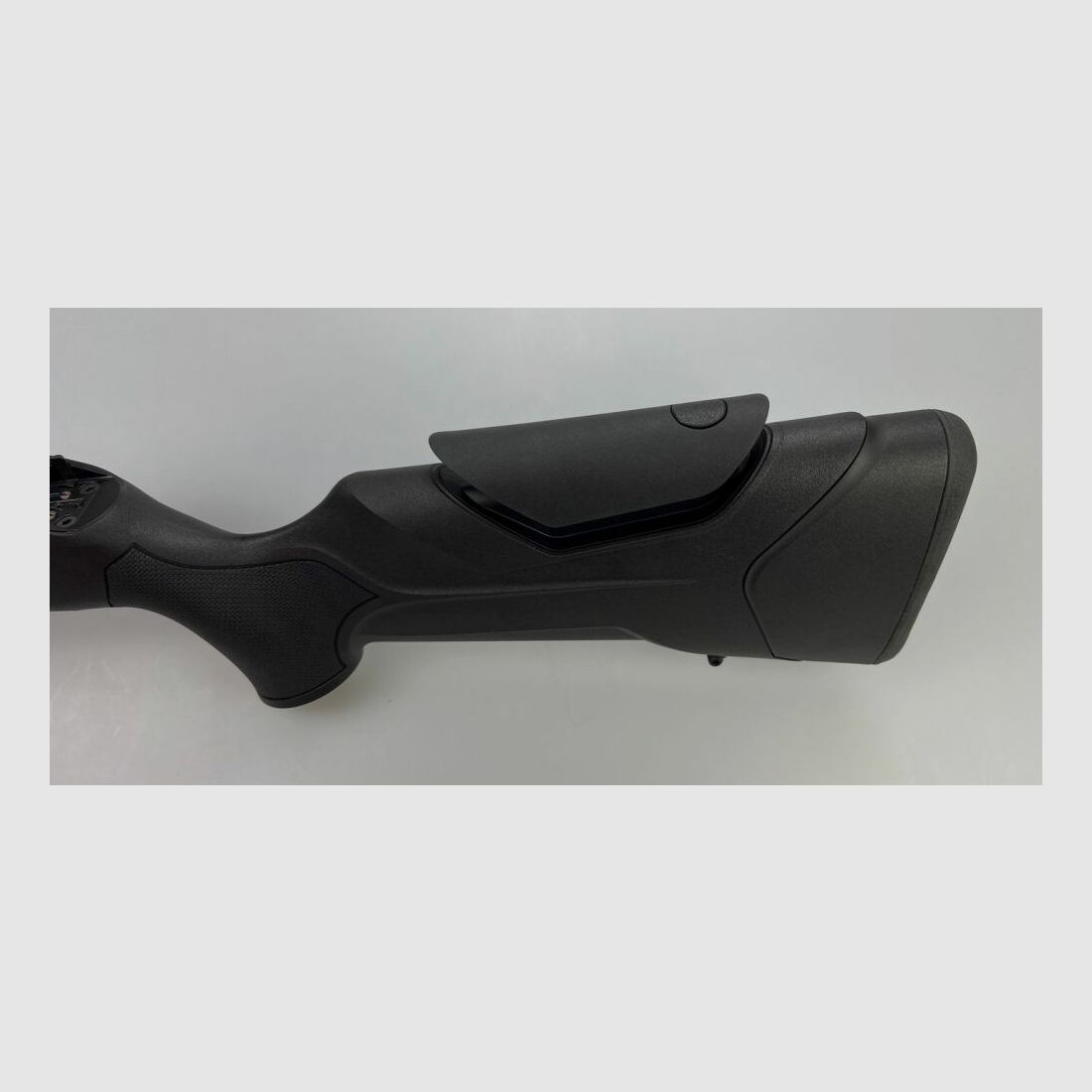 Blaser R8 Professional 2.0 culata negro-marrón con carcasa