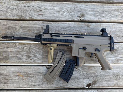 Zelfladende geweer, ISSC MK22 woestijn standaard MFD, .22lr.