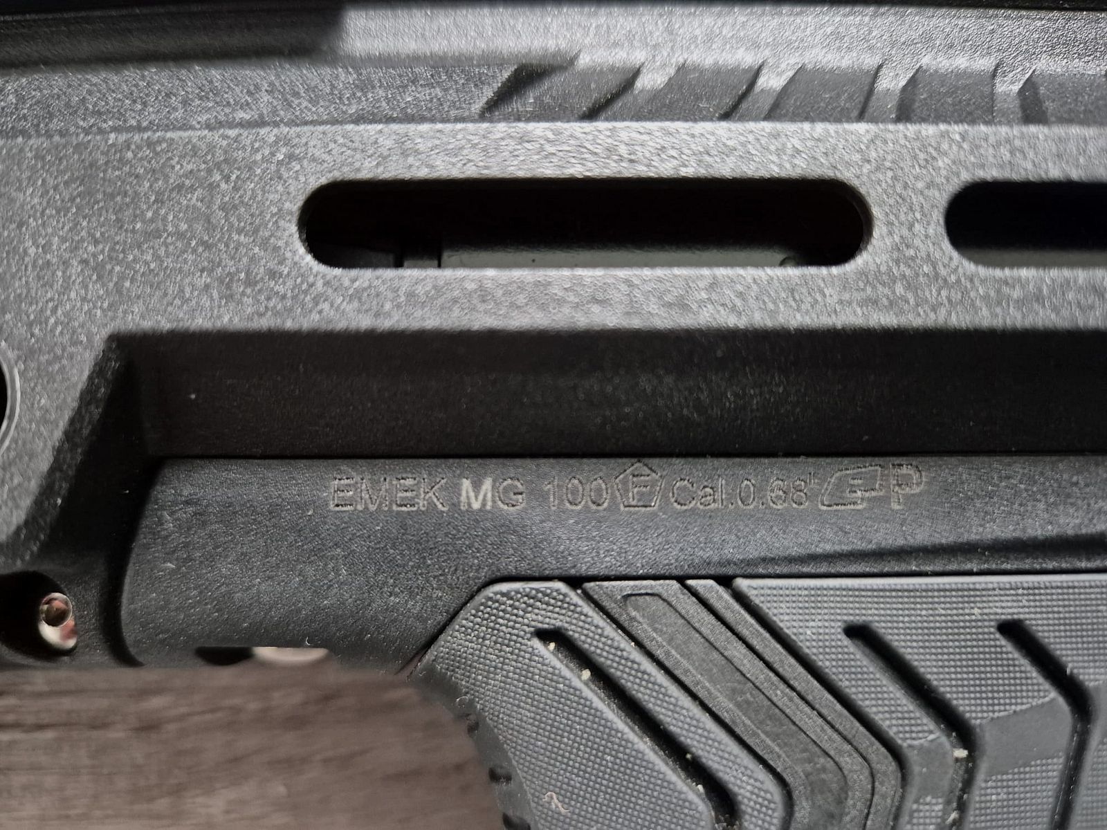 Planet Eclipse Emek MG100 Set con molti accessori - usato, ben curato