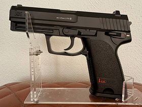 Heckler & Koch USP 4,5 mm BB Co2-Pistolet z Blowbackiem