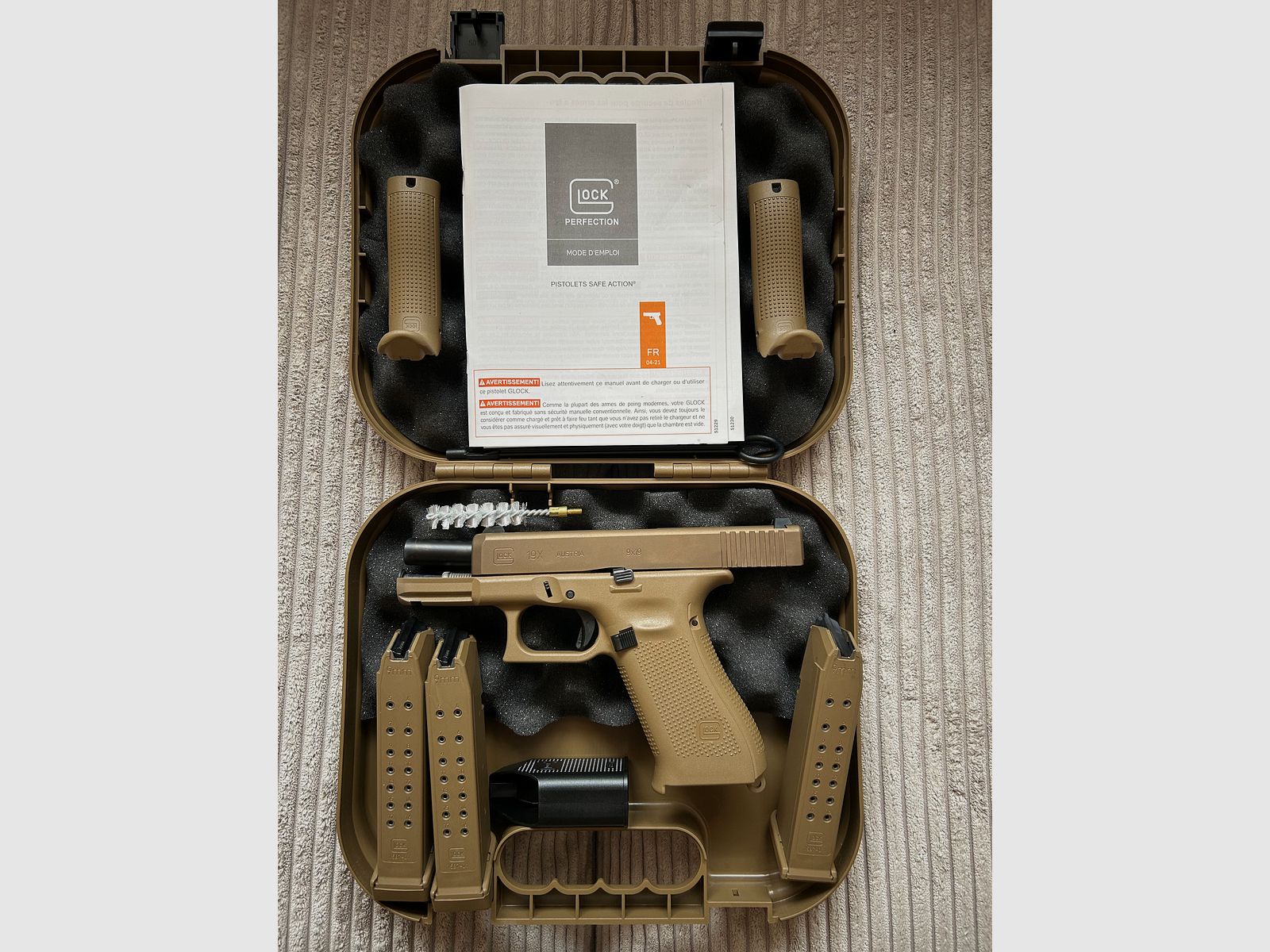 Glock 19x (Pistole Kurzwaffe) Kaliber 9mm in Coyote