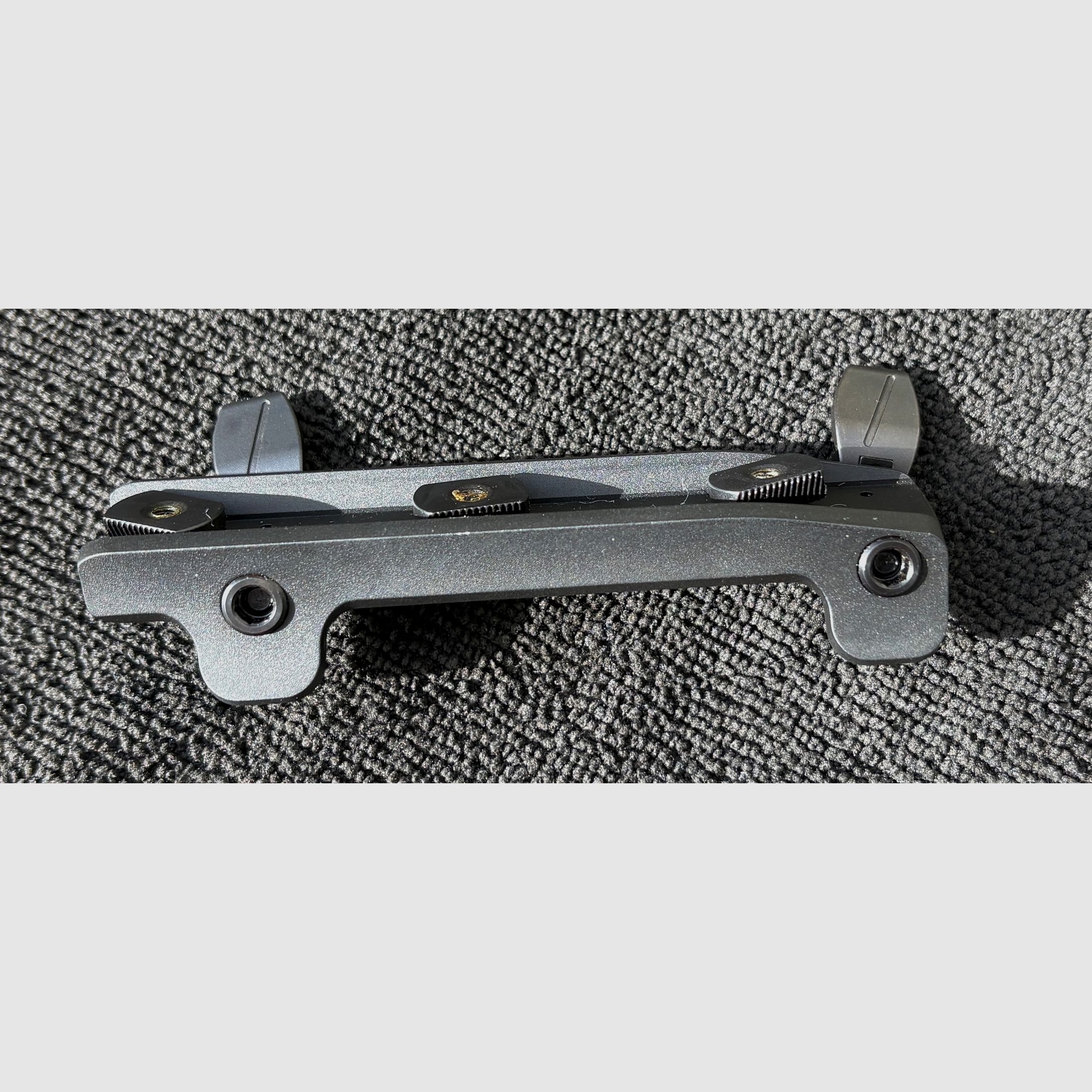 Montura de silla Original Sauer 505 (SUM) para riel interior Zeiss – Como nueva (compra 05/2025), imagen 3 de 3