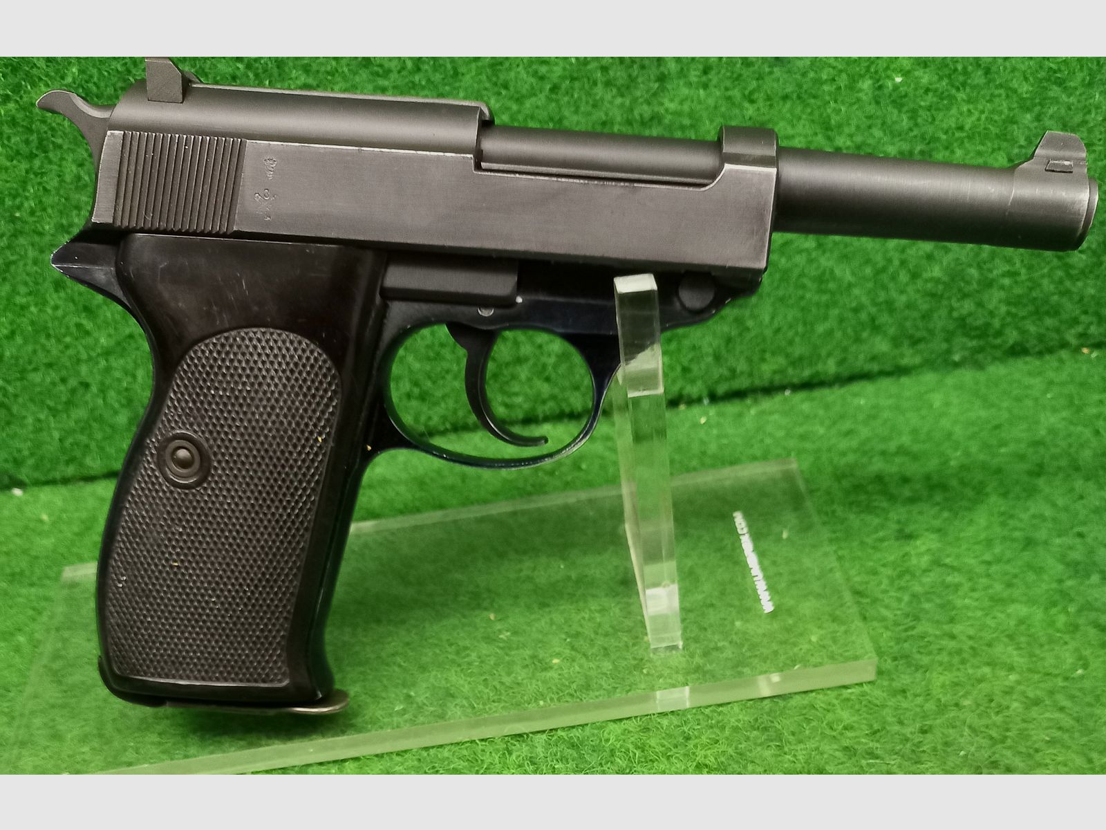 Walther / Manurhin P1 berlińskiej policji w kalibrze 9mm Luger,