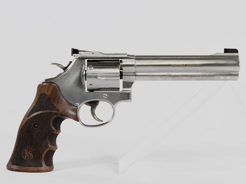Smith & Wesson 686 Target Champion Deluxe