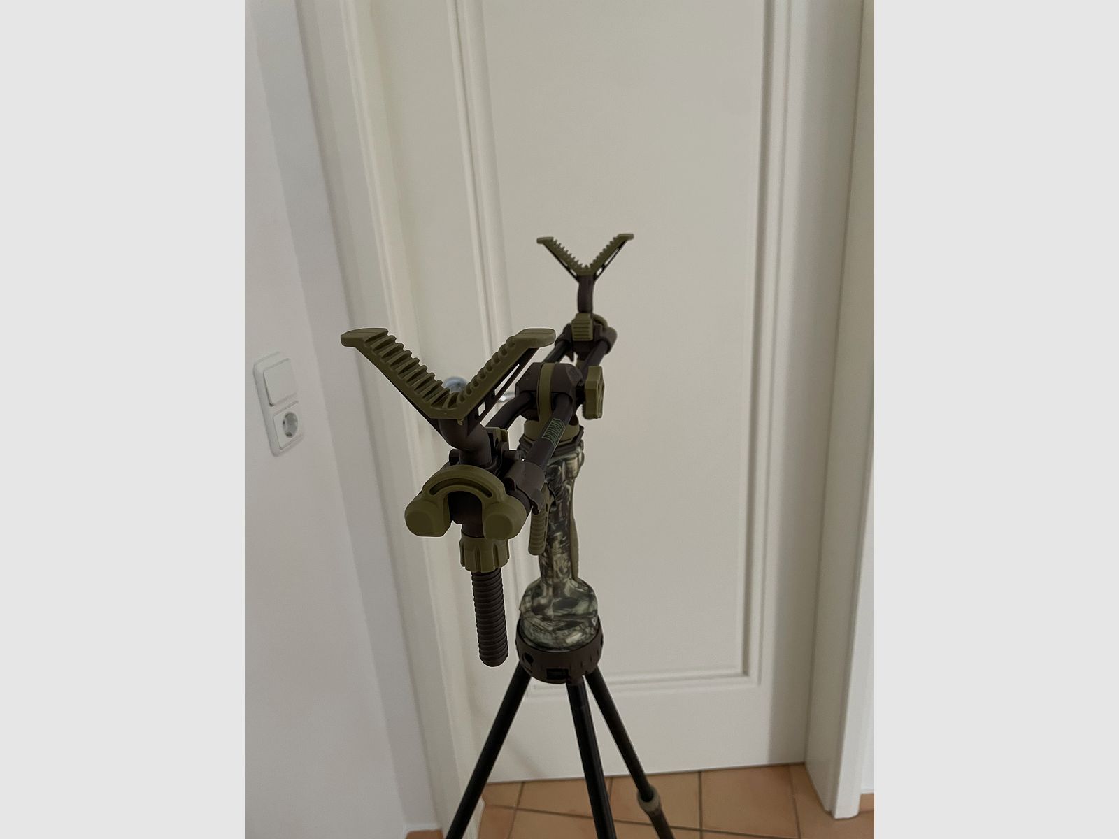 Primos Zielstock Gen 3 Tripod incluido soporte para rifle de 2 puntos
