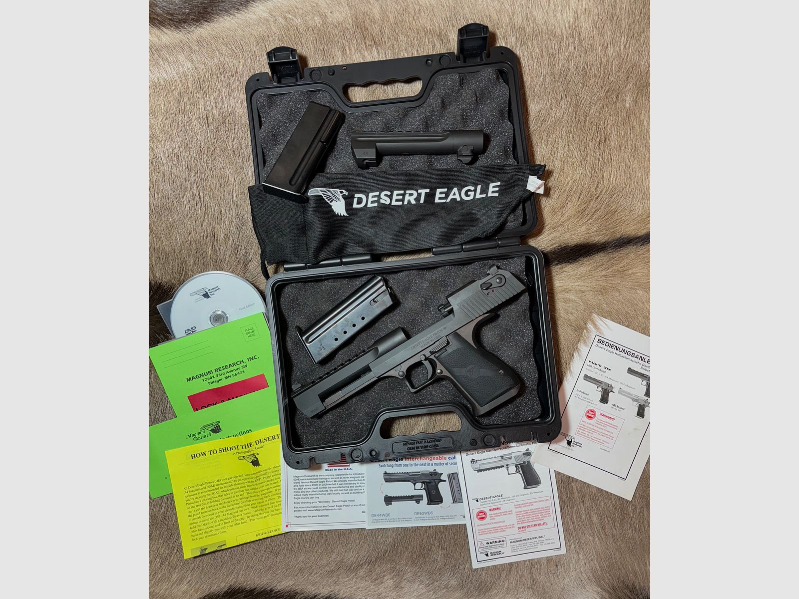 Magnum Research/IMI Desert Eagle Mark XIX .50AE inkl. Wechsellauf .44mag