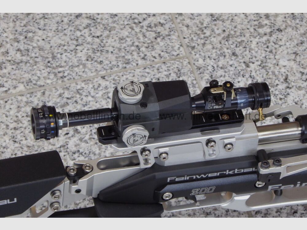 Feinwerkbau 800 X Alu Aufgelegtschießen, Rechtsausführung, Griff Größe L