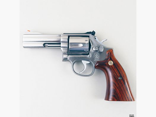 Revolver Smith & Wesson mod. 686-3 cal. 357 Mag. serial no. BFZ6154