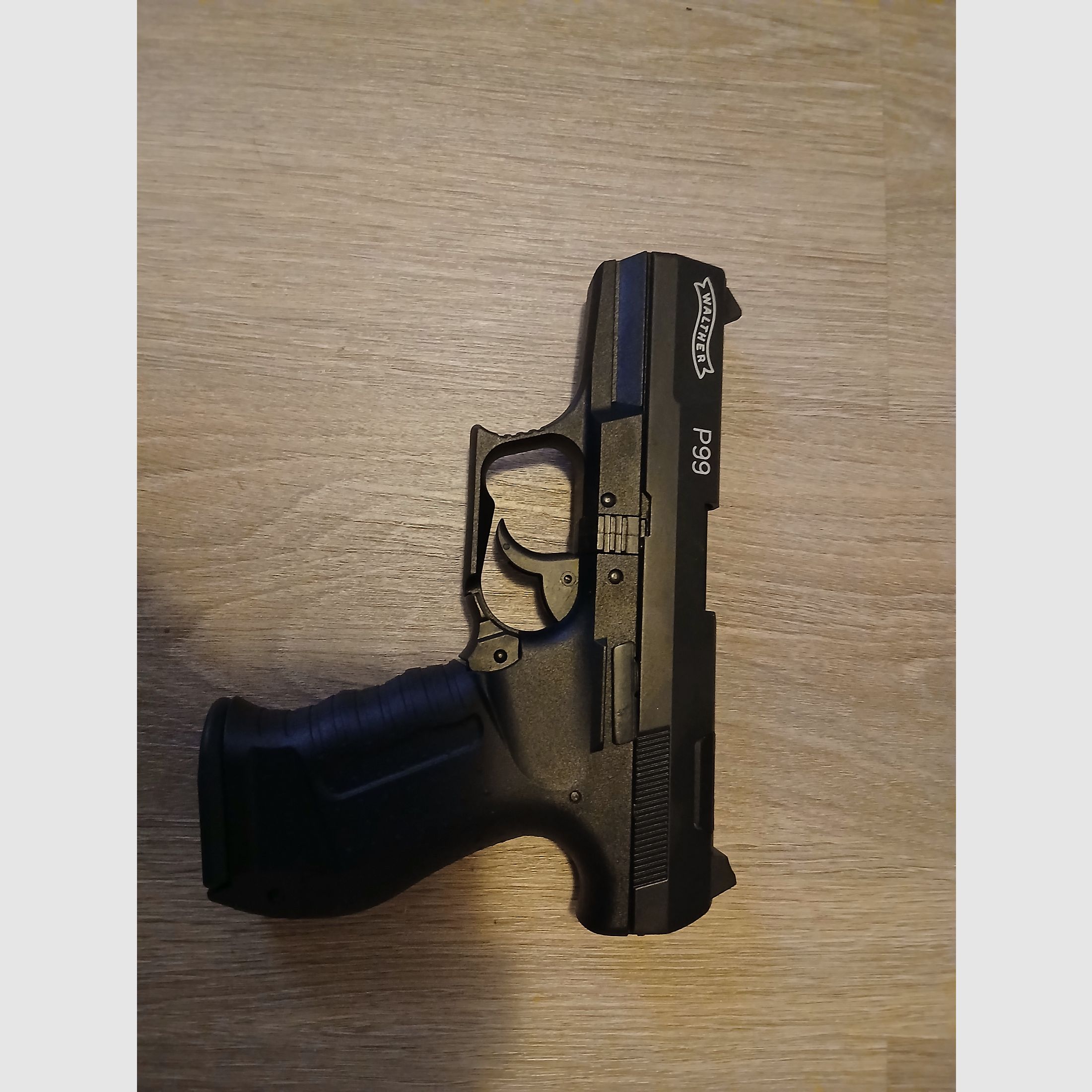 Pistola de fogueo Walther P99