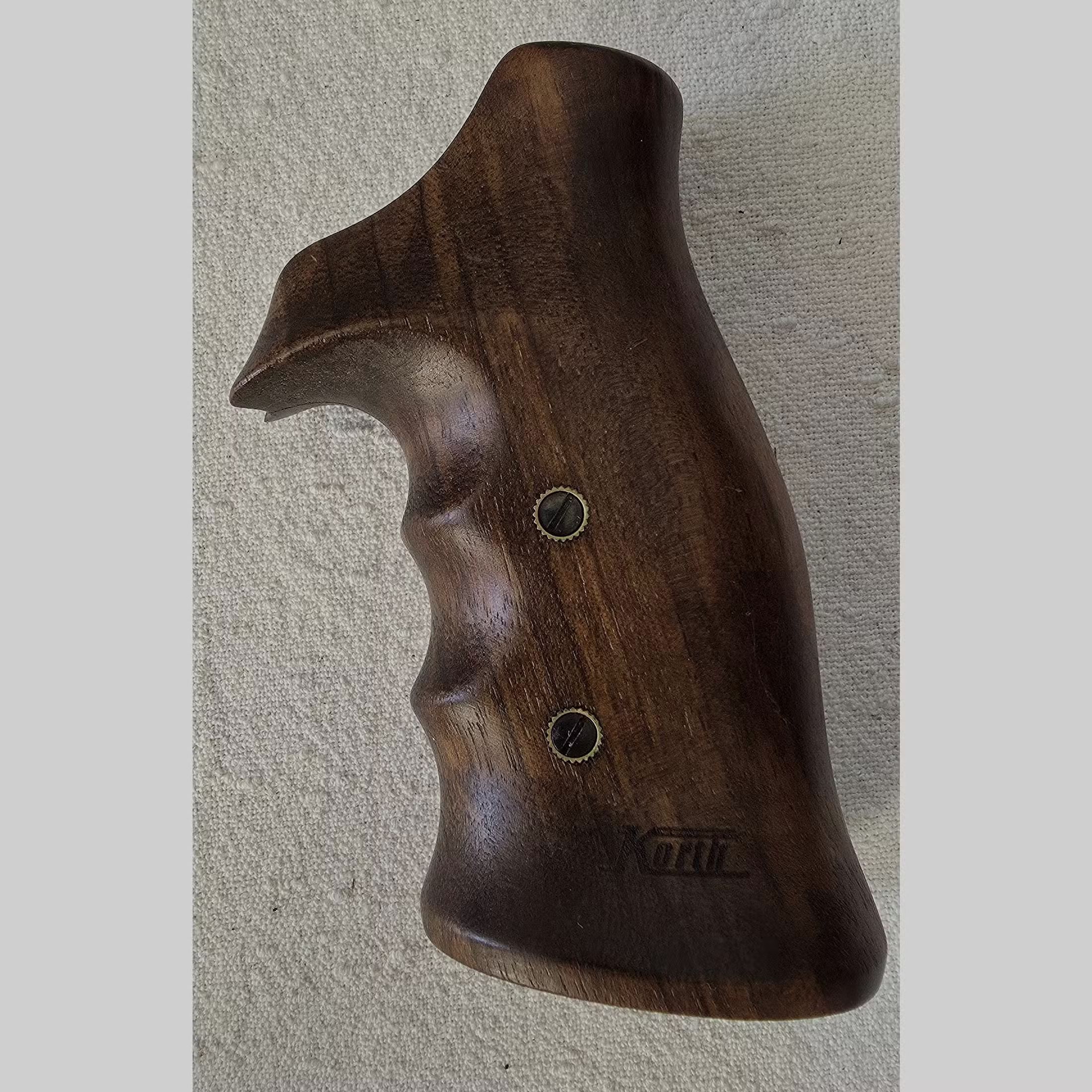 Korth Nussbaumgriff Forma Jim Wilson (vedi foto) per revolver Korth, impugnatura come nuova