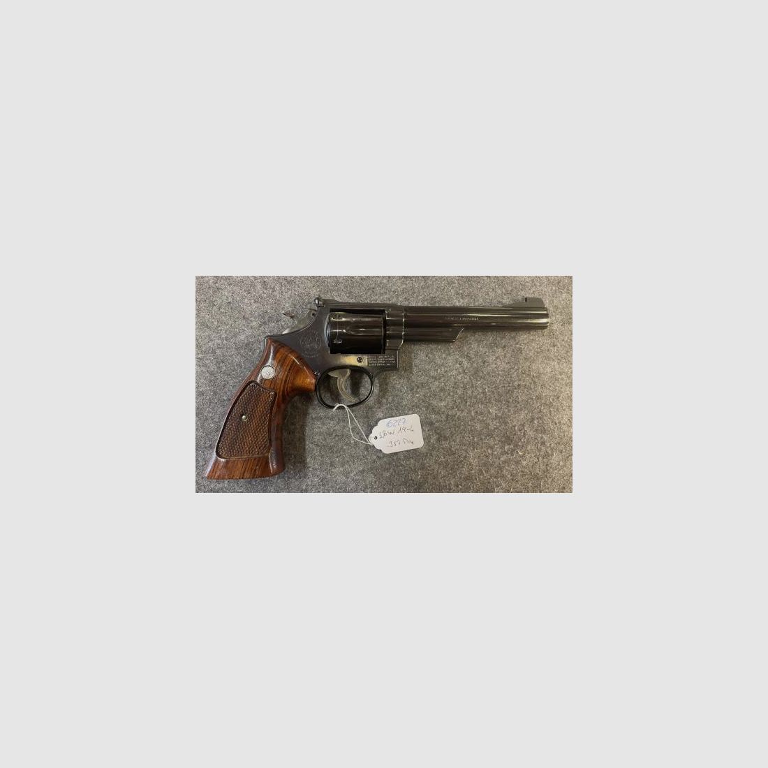 Smith + Wesson Mod. 19-4, Kal. .357 magn.