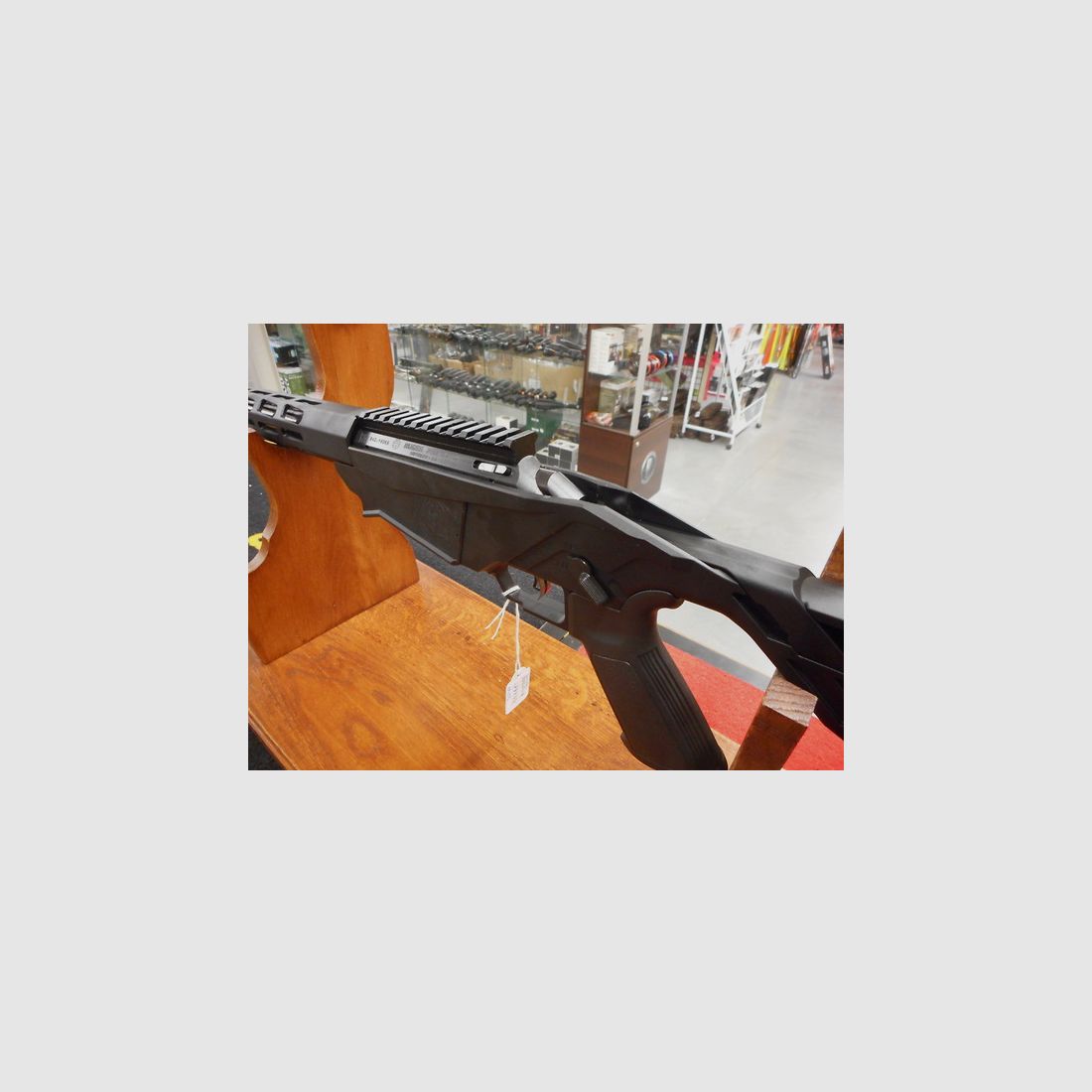 Ruger precision rimfire Noire 17 HMR, image 5 sur 5