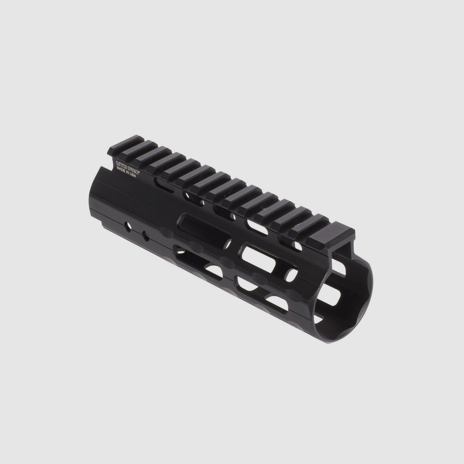 UTG PRO AR15 5,5 pouces Super Slim Free Float Rail