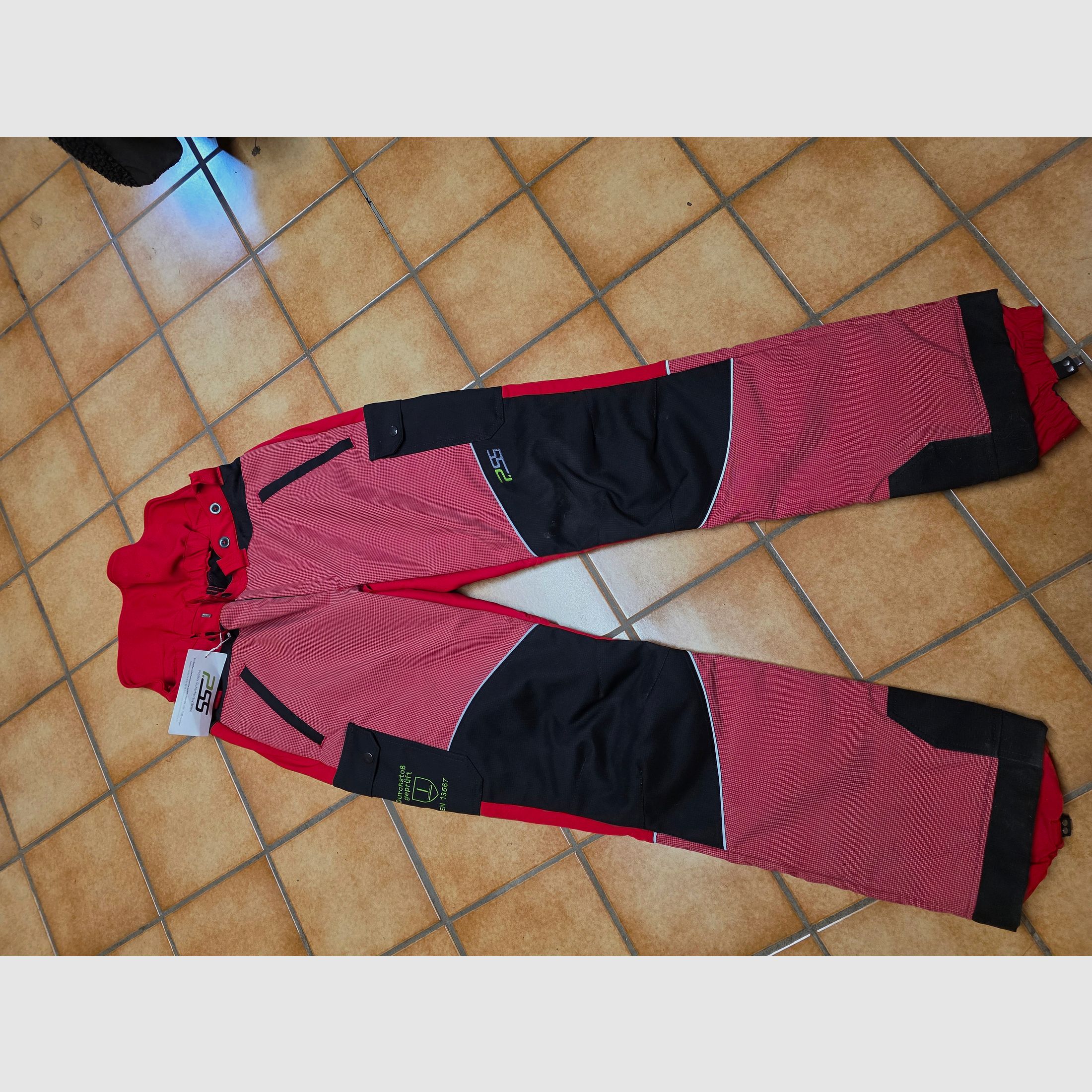 PSS tracking pants new size 110