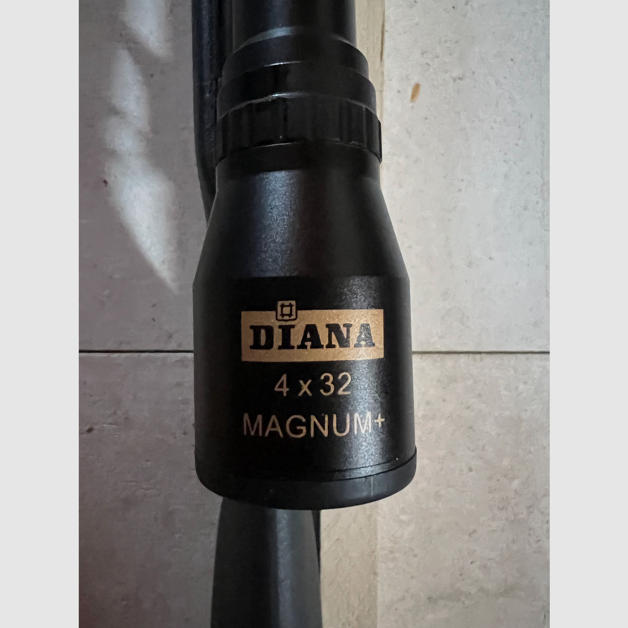 Gamo Shadow 1000 incl. scope, case + pellets