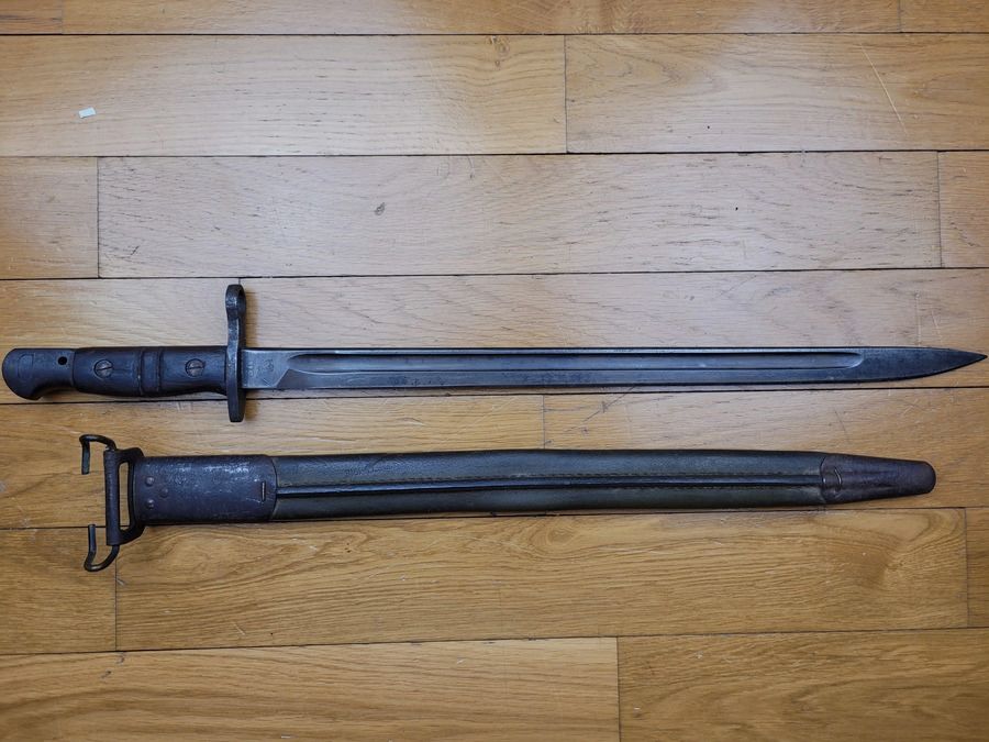 Raro Baionetta US17 – fabbricazione Winchester del 1917 – Buona fondina US di 2° tipo – Testa d'aquila + granata – TBE+, immagine 3 di 13