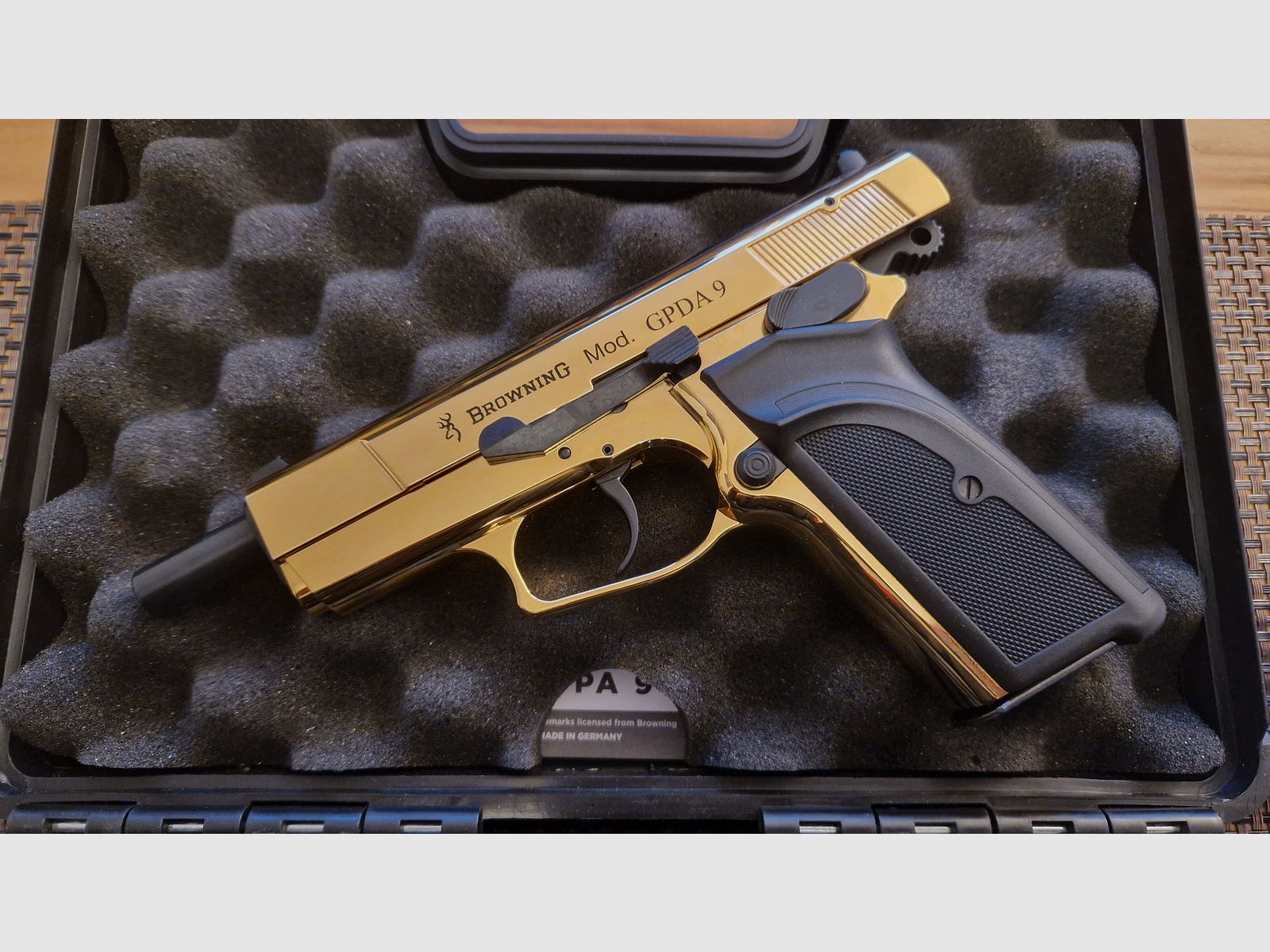 Browning GPDA 9 gold 9 mm P.A.K.