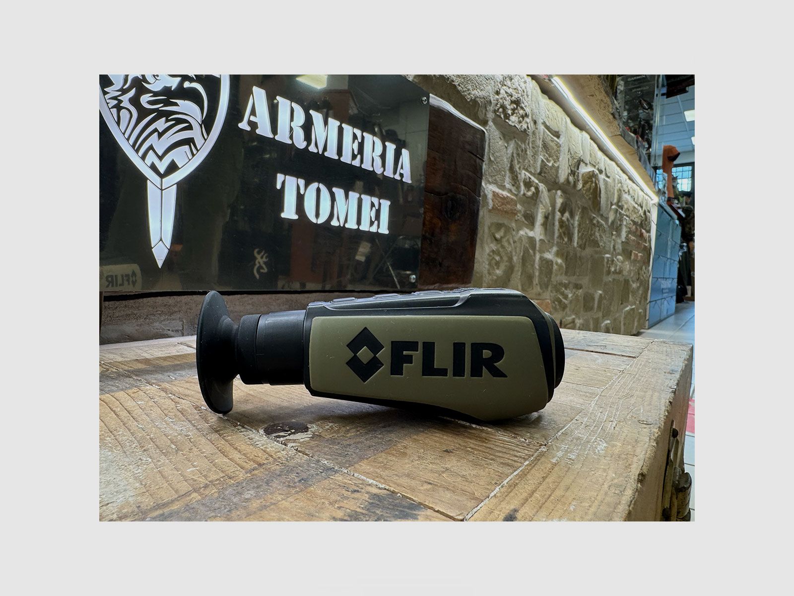 GEBRAUCHT – THERMISCHES MONOKULAR – FLIR SCOUT II 640 840×512 px, 35mm Objektiv, 9Hz, Bild 1 von 5