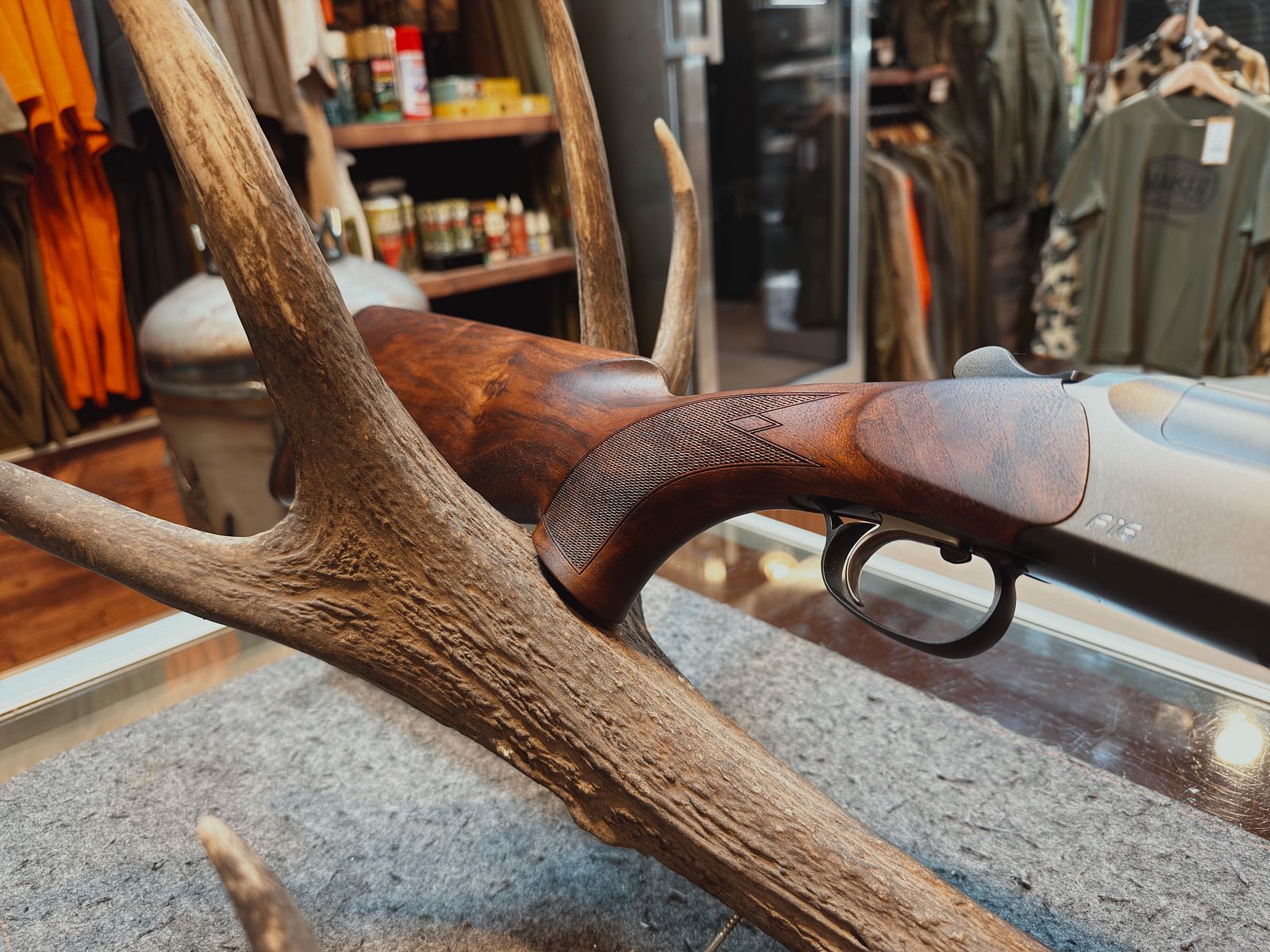 Blaser F16 – Cal. 12/76 – Vintage wood finish – NEW