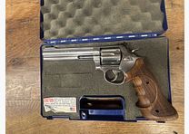 Smith & Wesson 686 Target Champion DL