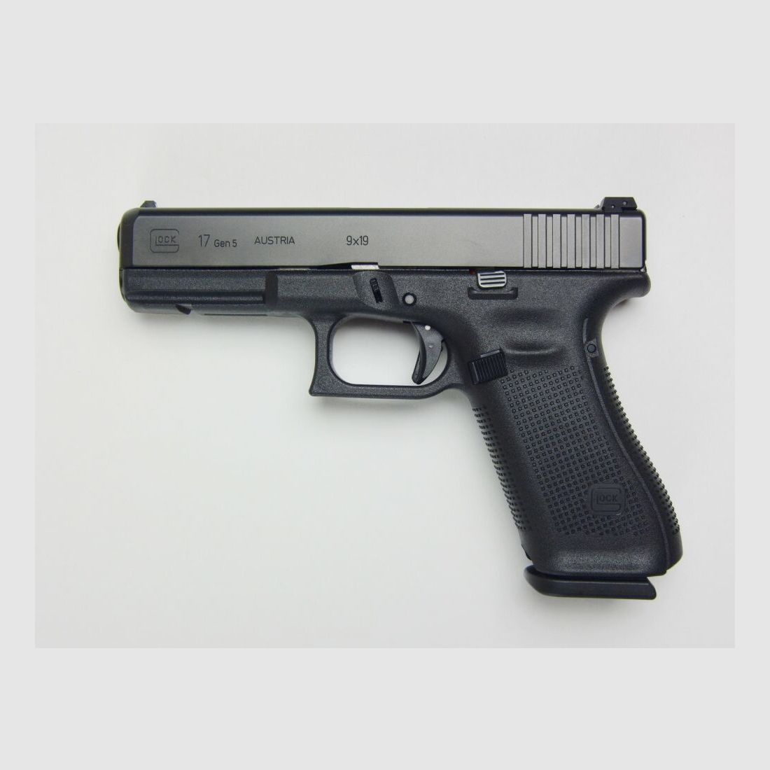 Glock	 Glock 17 Generation 5, Kaliber 9x19