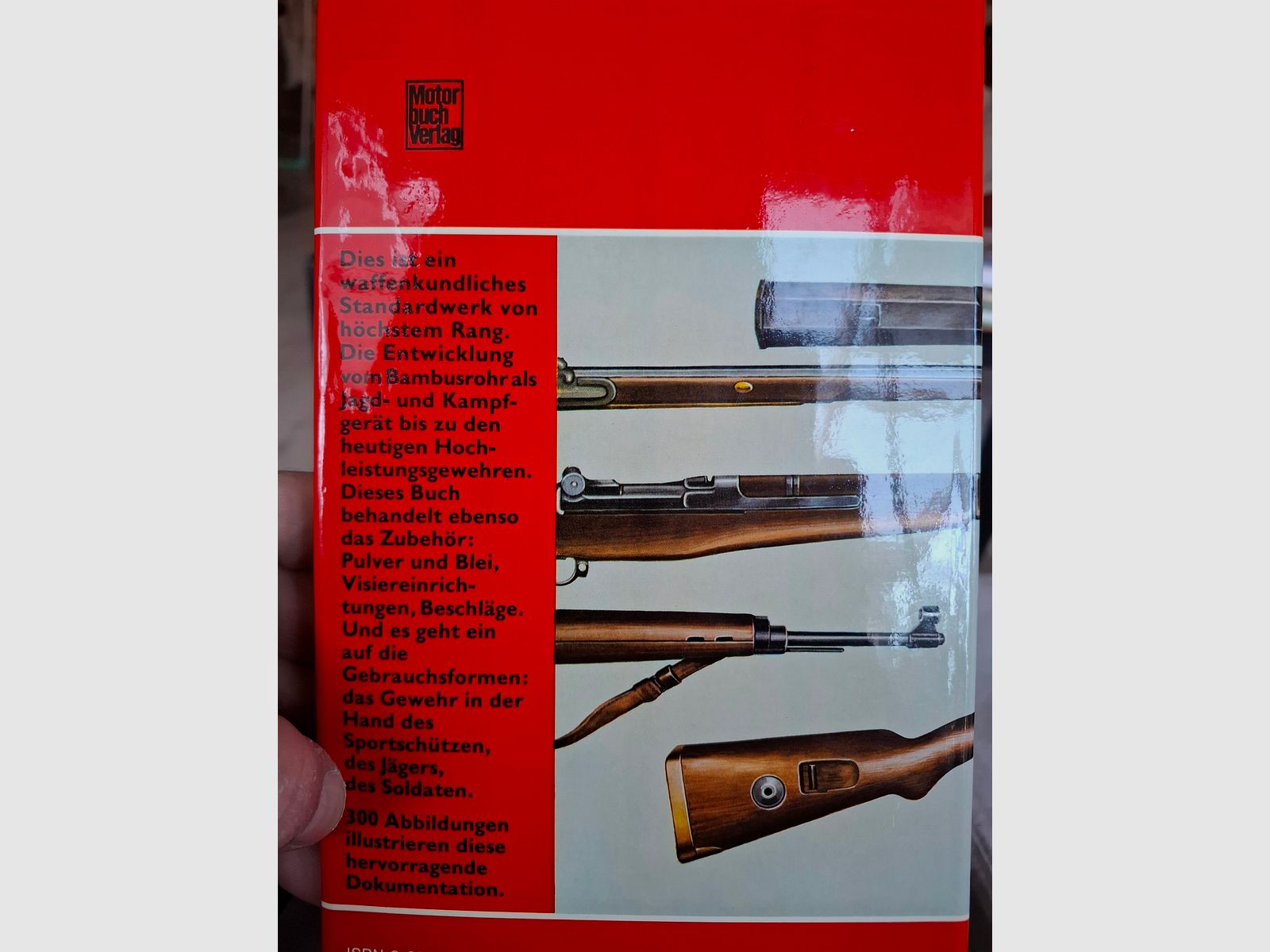 Il fucile. Storia di un'arma..libro rilegato